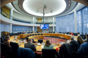 Bundestagspräsidentin Bärbel Bas, SPD, MdB, beim Vernetzungstreffen der Kinderkommission des Deutschen Bundestages mit den Kinderkommissionen und Kinderbeauftragten der Länder. Blick in den Saal