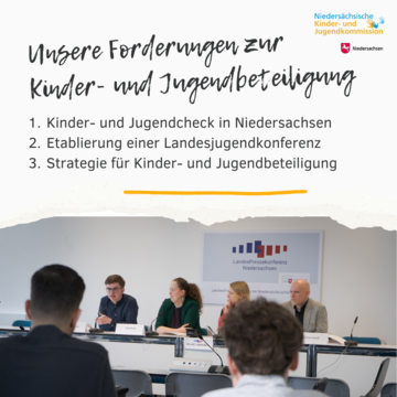 Zu sehen sind u.a. Ben Meisborn, Versa Seeck und Sönke Deitlaff als Teilnehmende an der Landespressekonferenz.