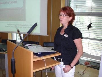Doris Borkert (Landkreis Hameln-Pyrmont) berichtet über ihre Arbeit zur Vorbereitung eines Sprechtages.